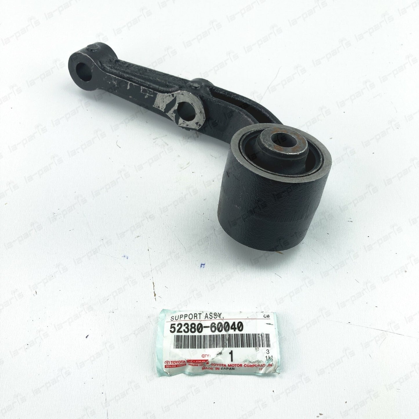 GENUINE TOYOTA LAND CRUISER LX470 REAR HOUSING DIFFERENTIAL SUPPORT 52380-60040