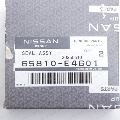 New Genuine Nissan 70-73 240Z S30 DATSUN Hood Bonnet Emblem Badge 65810-E4601
