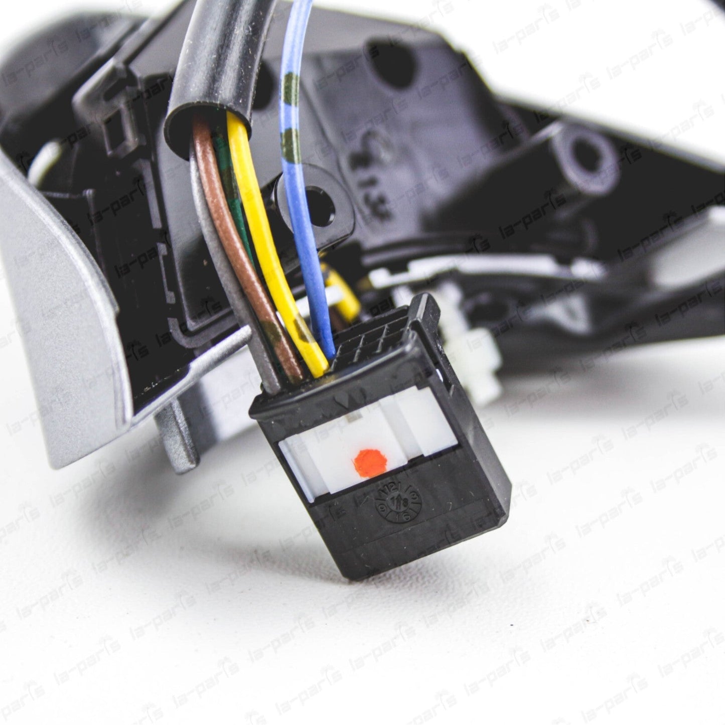 New Genuine Suzuki Grand Vitara Cruise Control Switch Assy Grey 37460-64J40-ZCP