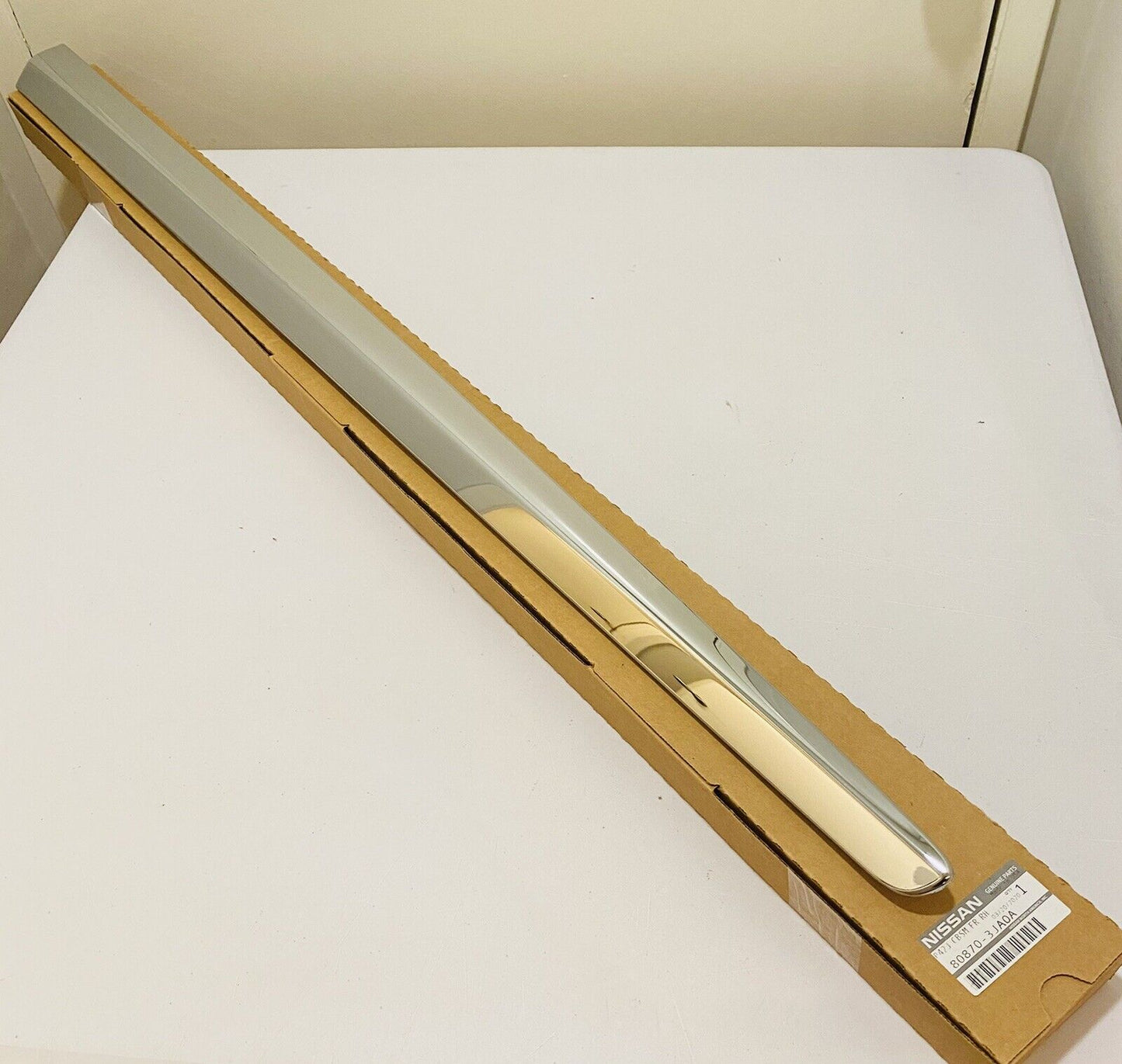New Genuine Infiniti Jx35 2013 Qx60 Front Right Door Moulding 80870-3Ja0A