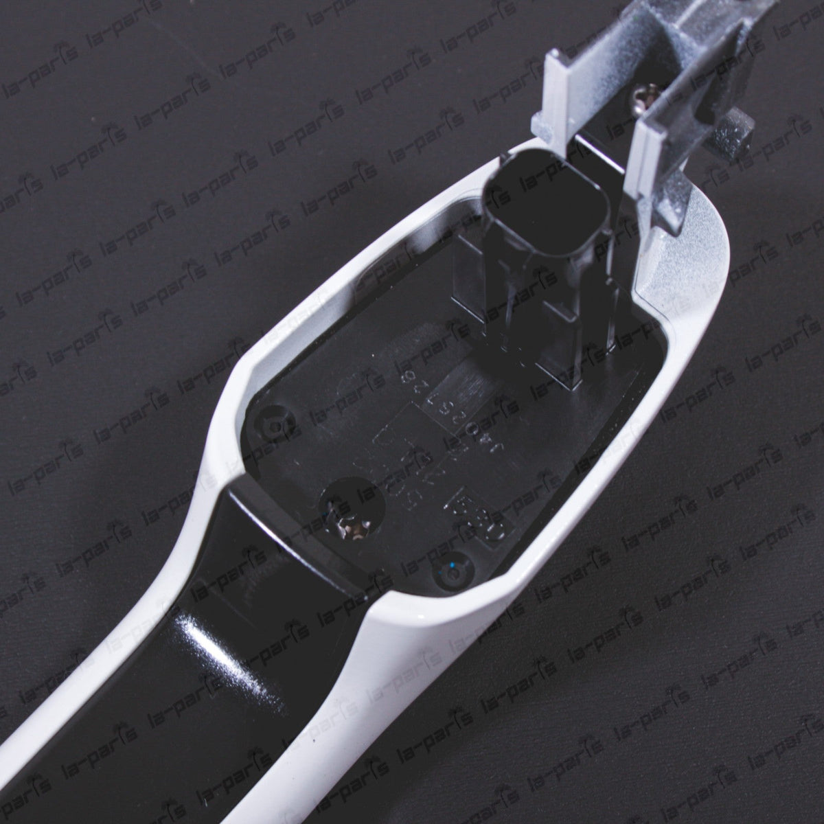 Genuine OEM Toyota 19-24 4Runner 15-21 Land Cruiser White 040 Front Door Handle