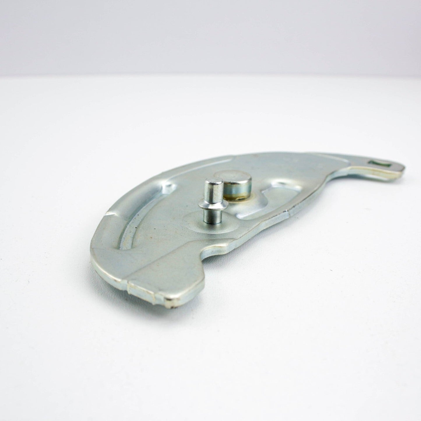New Genuine Suzuki Grand Vitara XL-7 Rear Passenger Brake Drum Link 53711-52D00