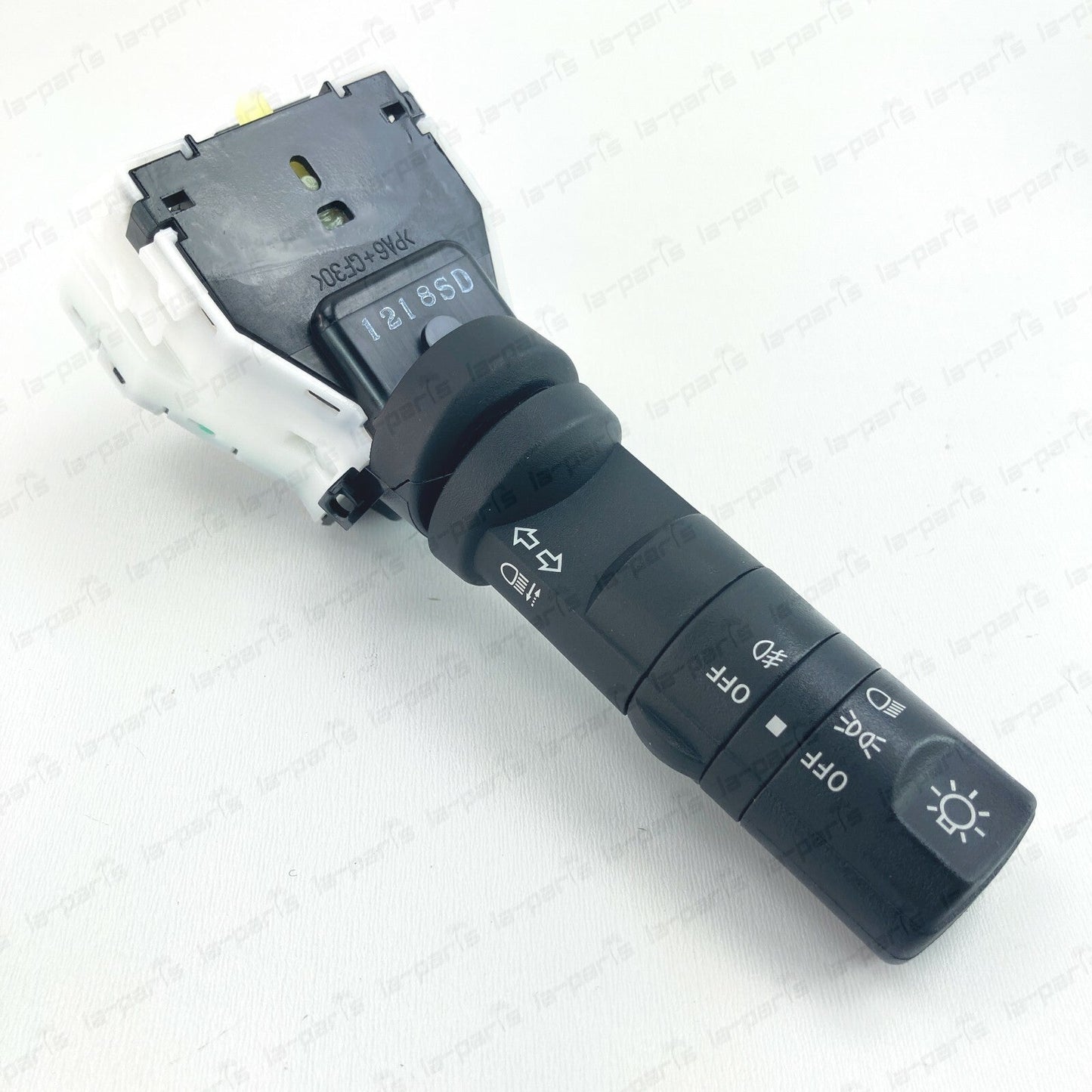GENUINE NISSAN FRONTIER XTERRA SENTRA SIGNAL FOG LIGHT SWITCH 25540-ET11E