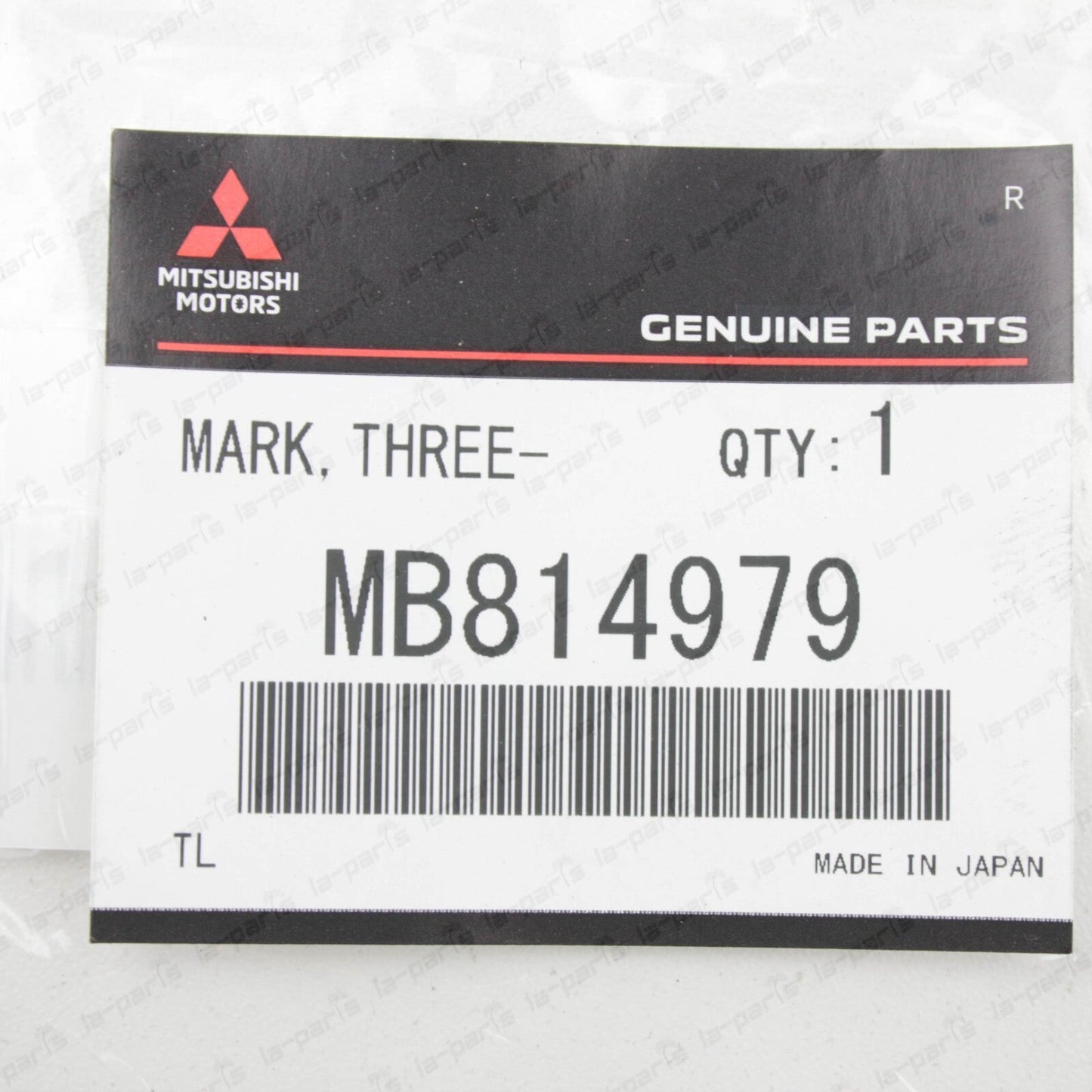 New Genuine Mitsubishi 91-99 3000GT Eclipse Triple Diamond Front Emblem MB814979