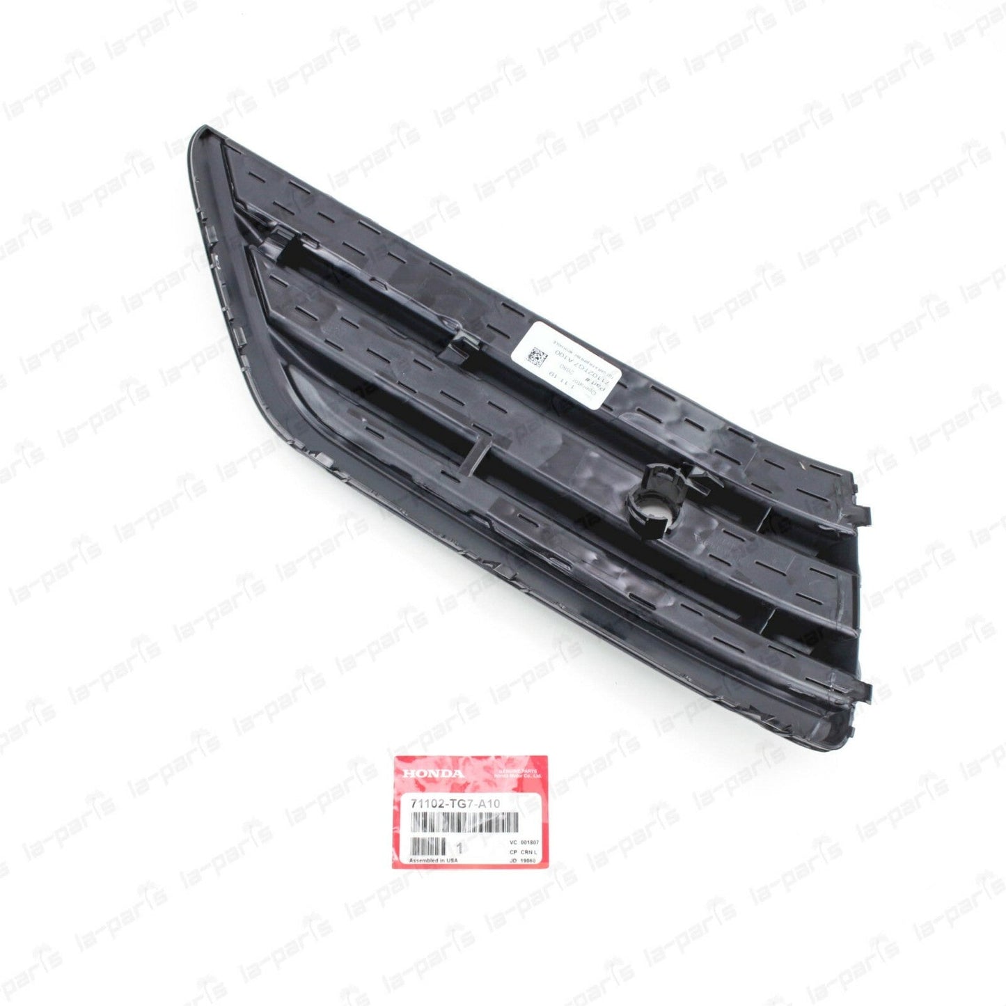 NEW GENUINE 16-18 PILOT HONDA FRONT RIGHT BUMPER GARNISH 71102-TG7-A10