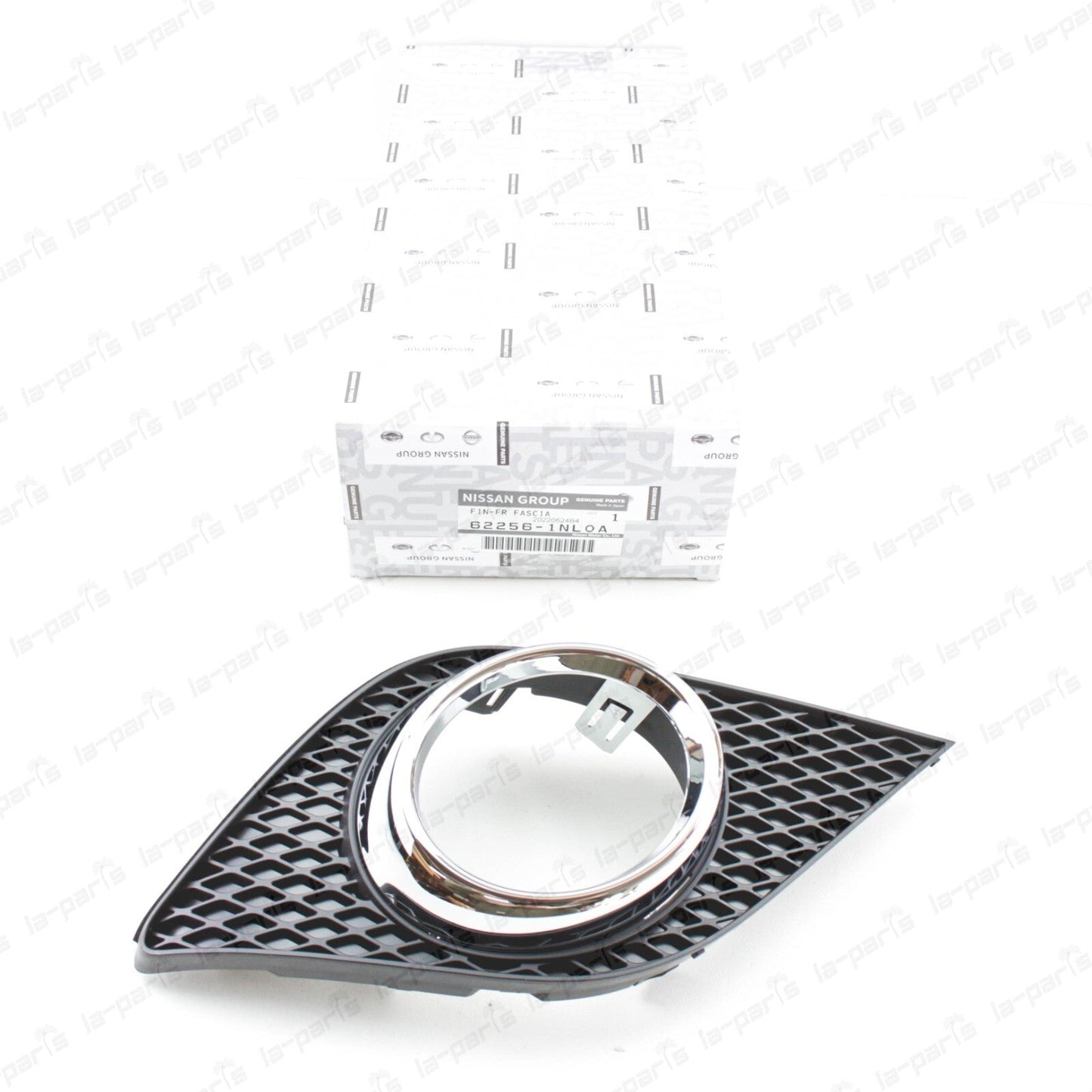 New Genuine Nissan Infiniti G37  Front Bumper Right Fog Light Trim  62256-1NL0A