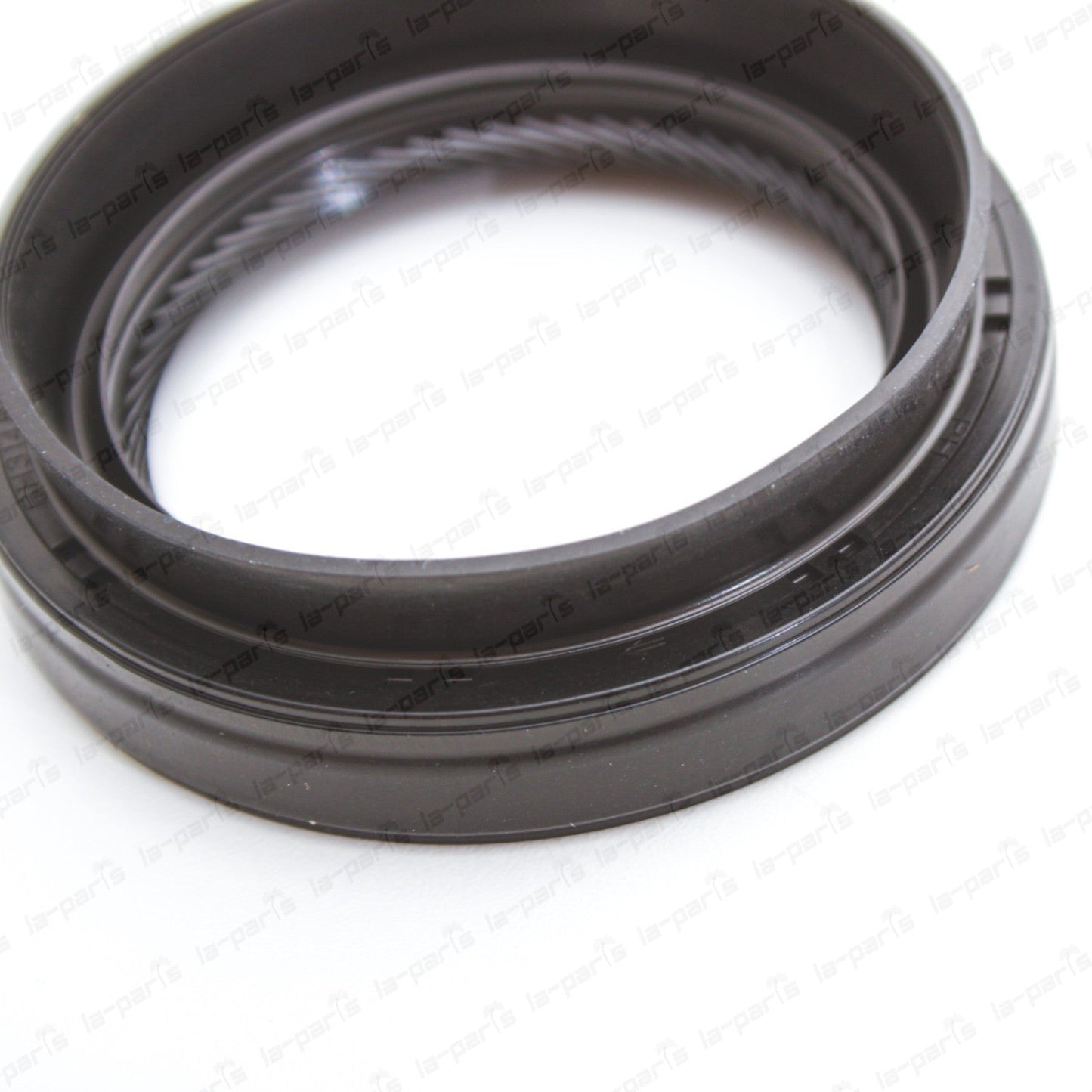 New Genuine Toyota 88-06 Camry Highlander Sienna Front Passenger Axle Oil Seal