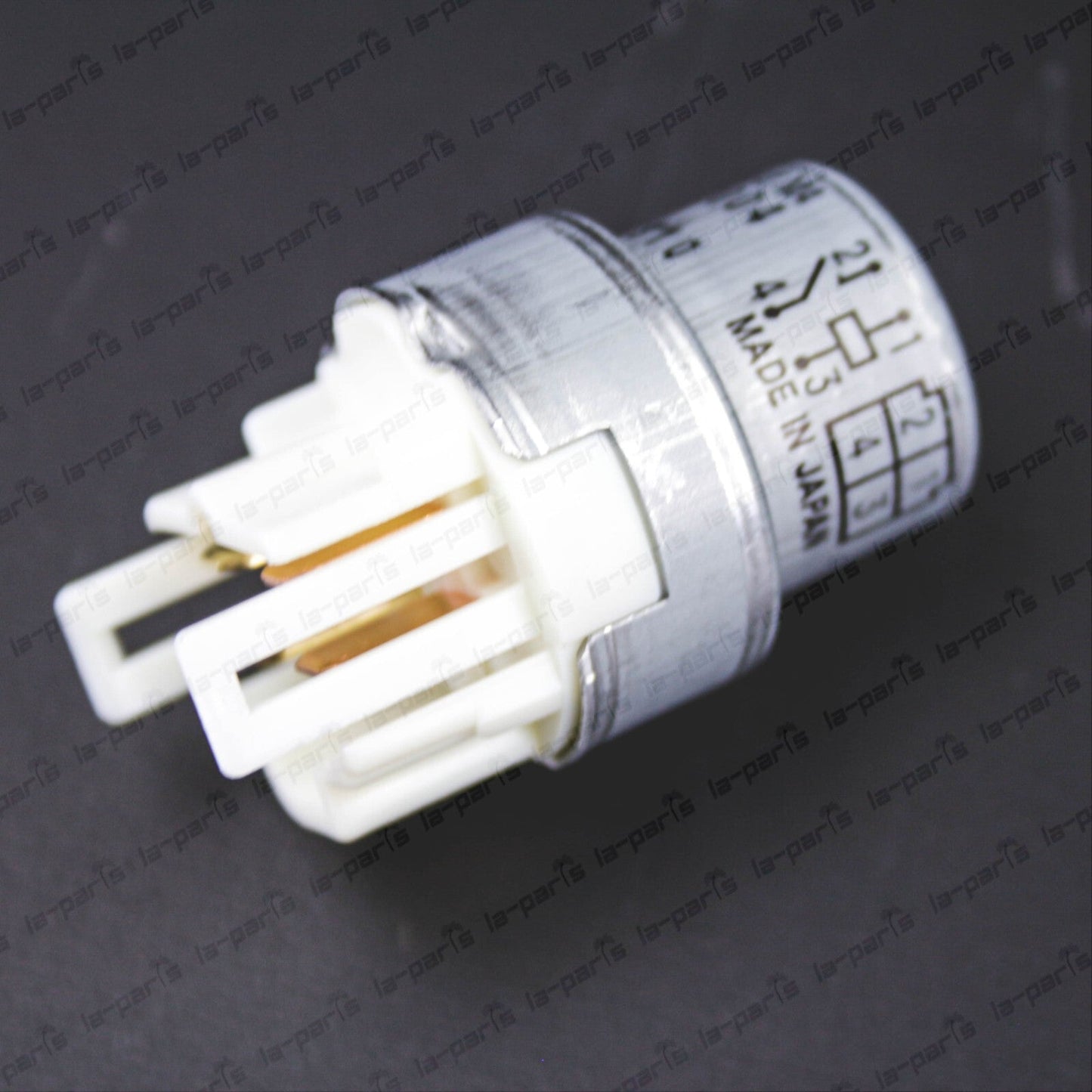 New Genuine Oem Toyota 84-91 4Runner E.F.I. Main EFI Relay 90987-02004-83