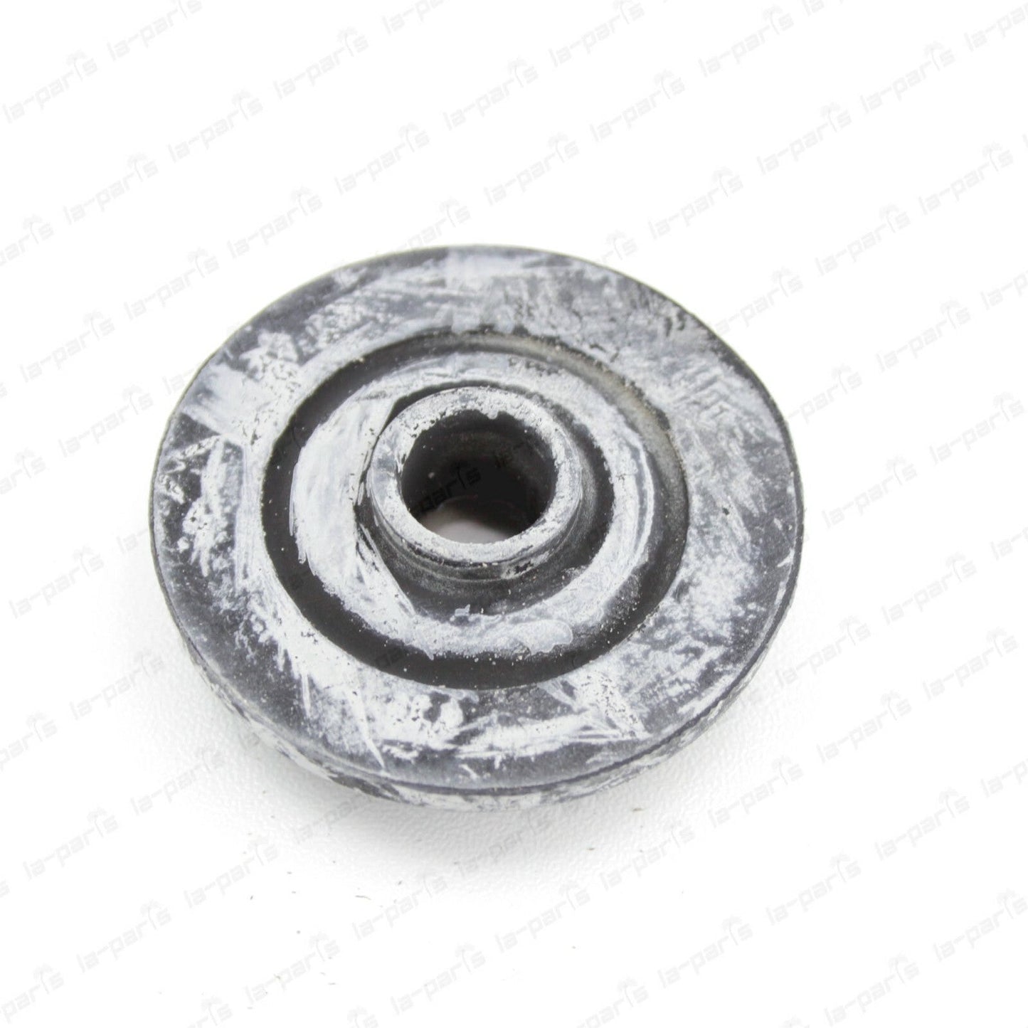 NEW GENUINE NISSAN MOUNTING RUBBER RADIATOR UPPER 21506-AX300