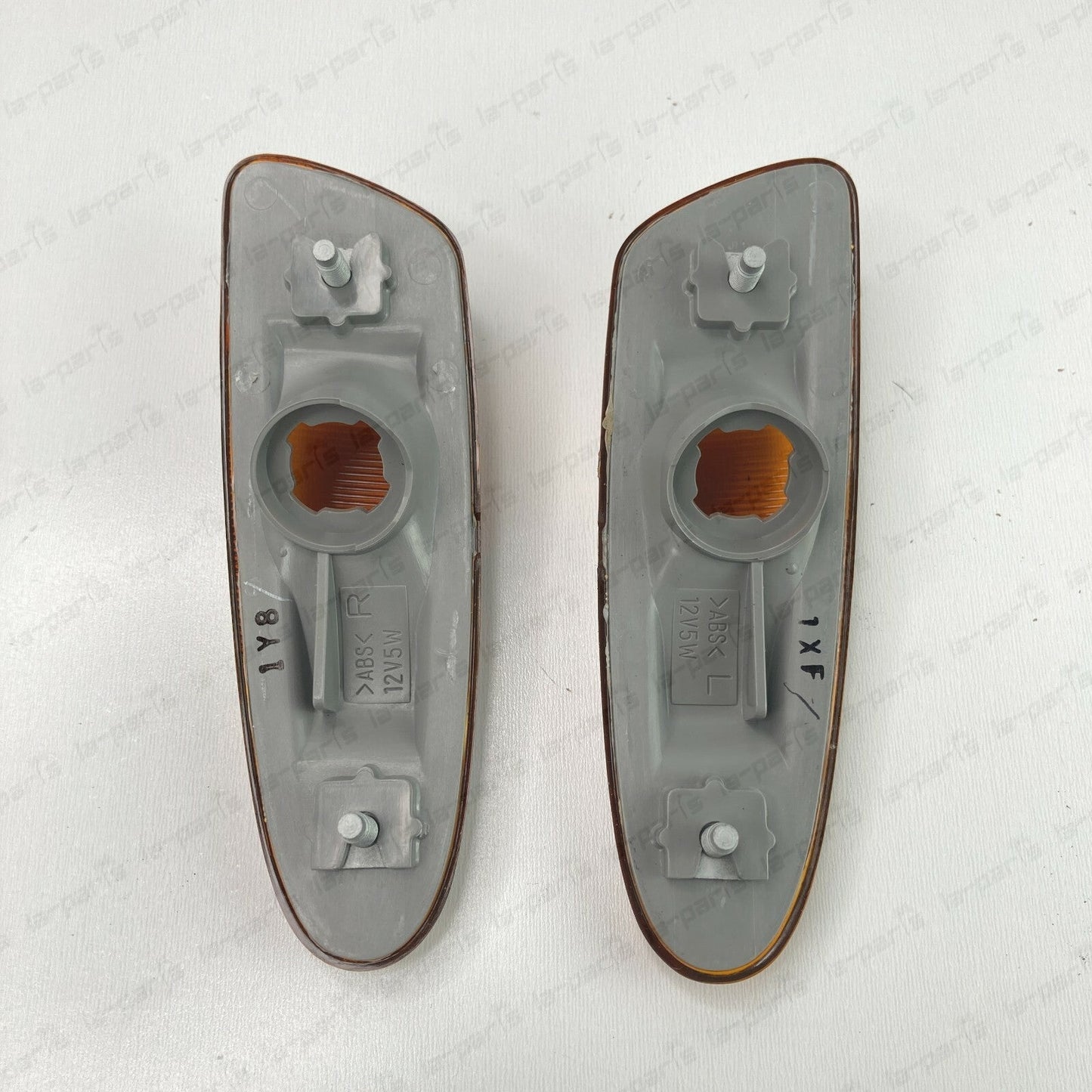 TOYOTA 00-06 CELICA ZZT231 97-02 SUPRA JZA80 JDM AMBER SIDE MARKER BUMPER LENSES