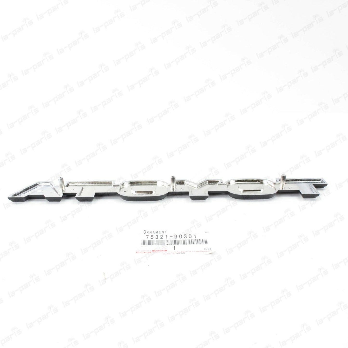 NEW GENUIINE TOYOTA 79-84 LAND CRUISER FJ40 42 43 FRONT GRILLE EMBLEM 7532190301