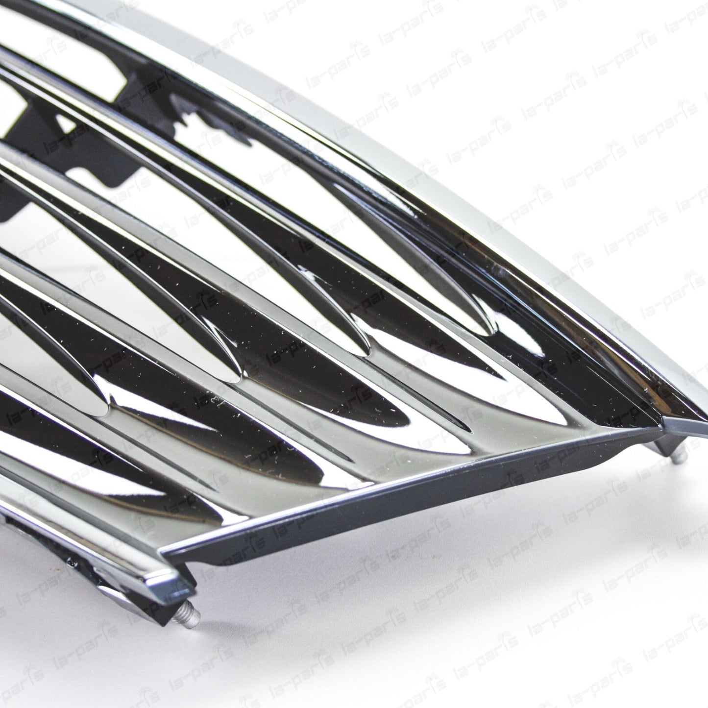 New Genuine OEM Infiniti 08-15 G37 Q60 Front Radiator Grille Chrome 62070-JL00B