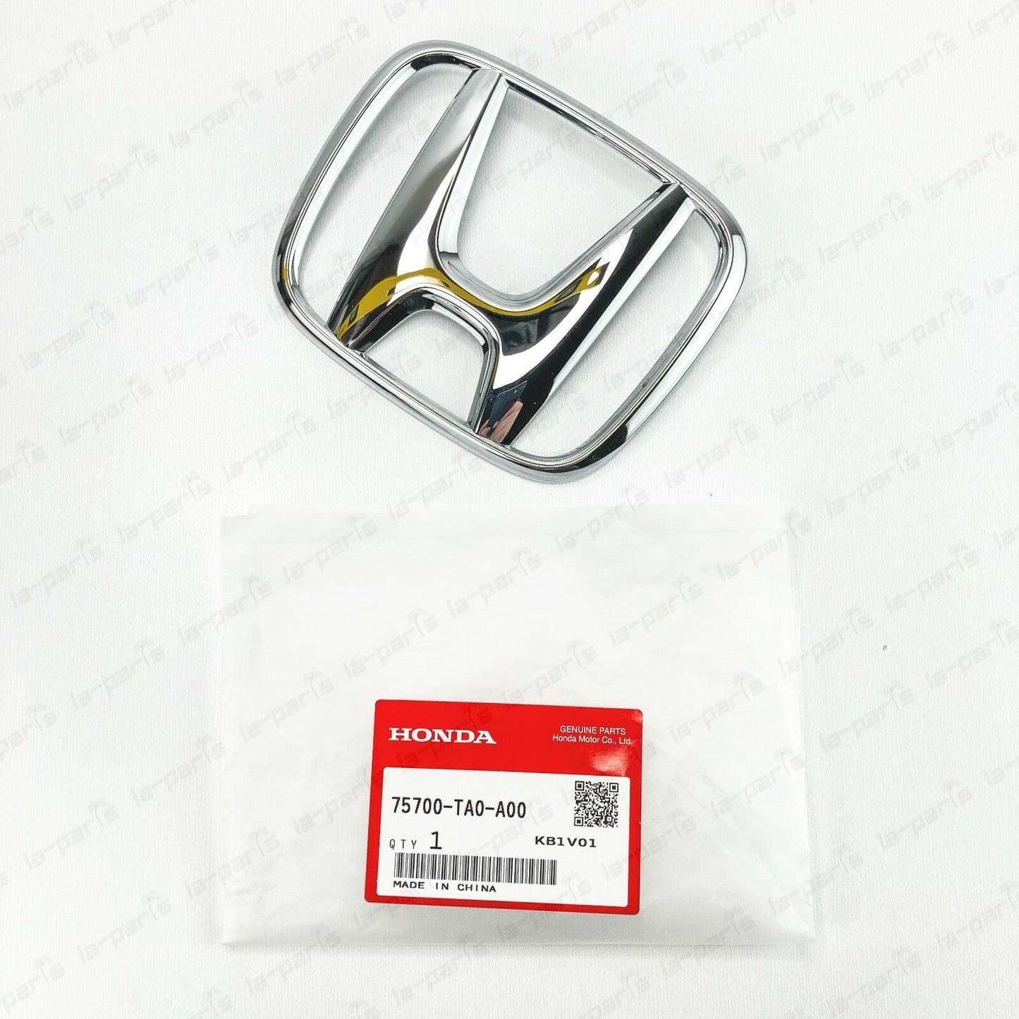 NEW GENUINE 08-17 Honda Civic Accord Odyssey Fit HR-V Front Emblem 75700-TA0-A00
