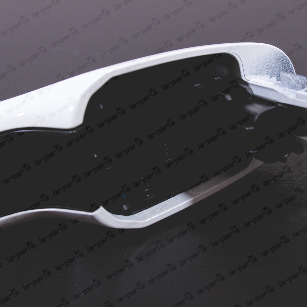 Genuine OEM Toyota 19-24 4Runner 15-21 Land Cruiser White 040 Front Door Handle