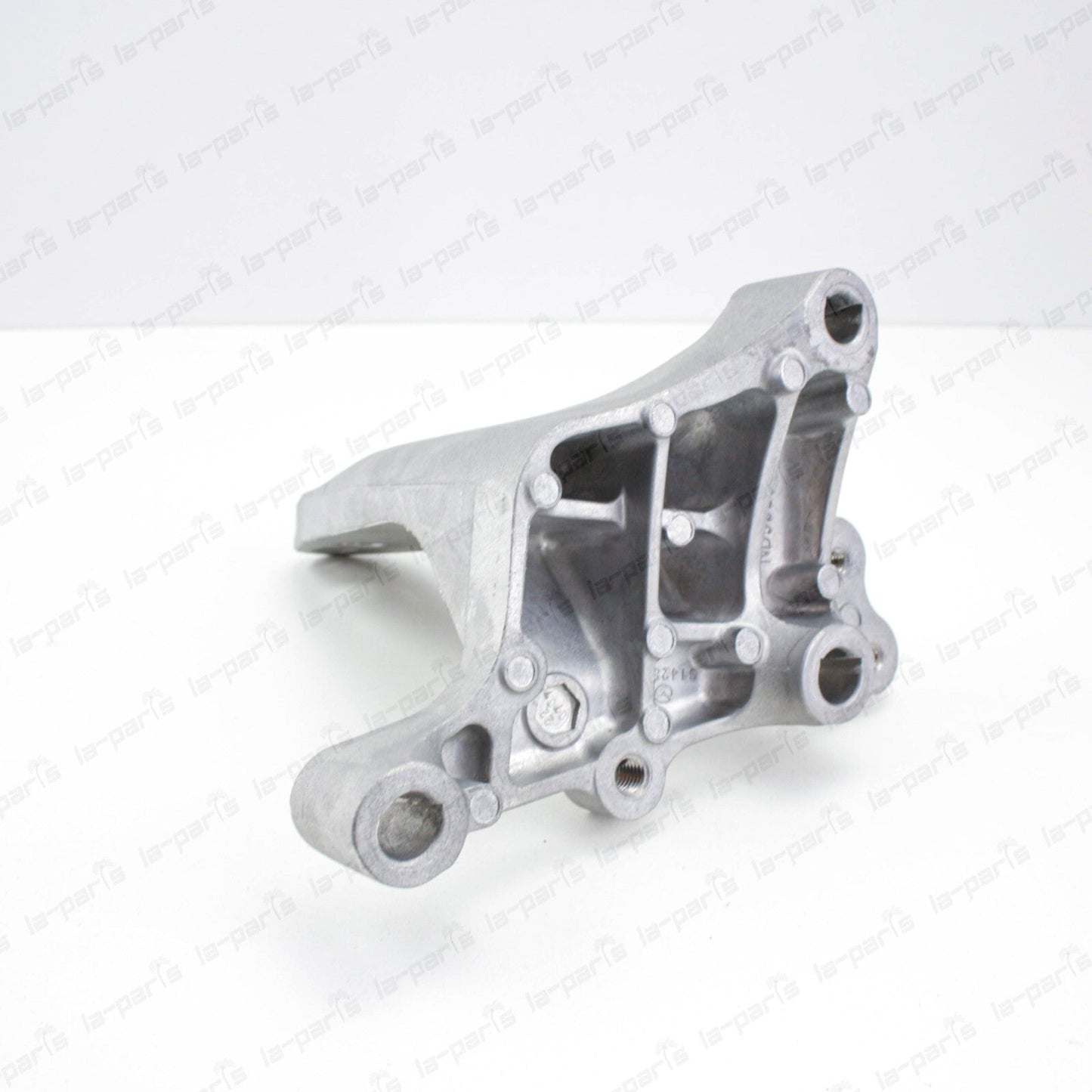 New Genuine Mazda 16-21 MX-5 Miata Engine Left Bracket ND5J-39-031