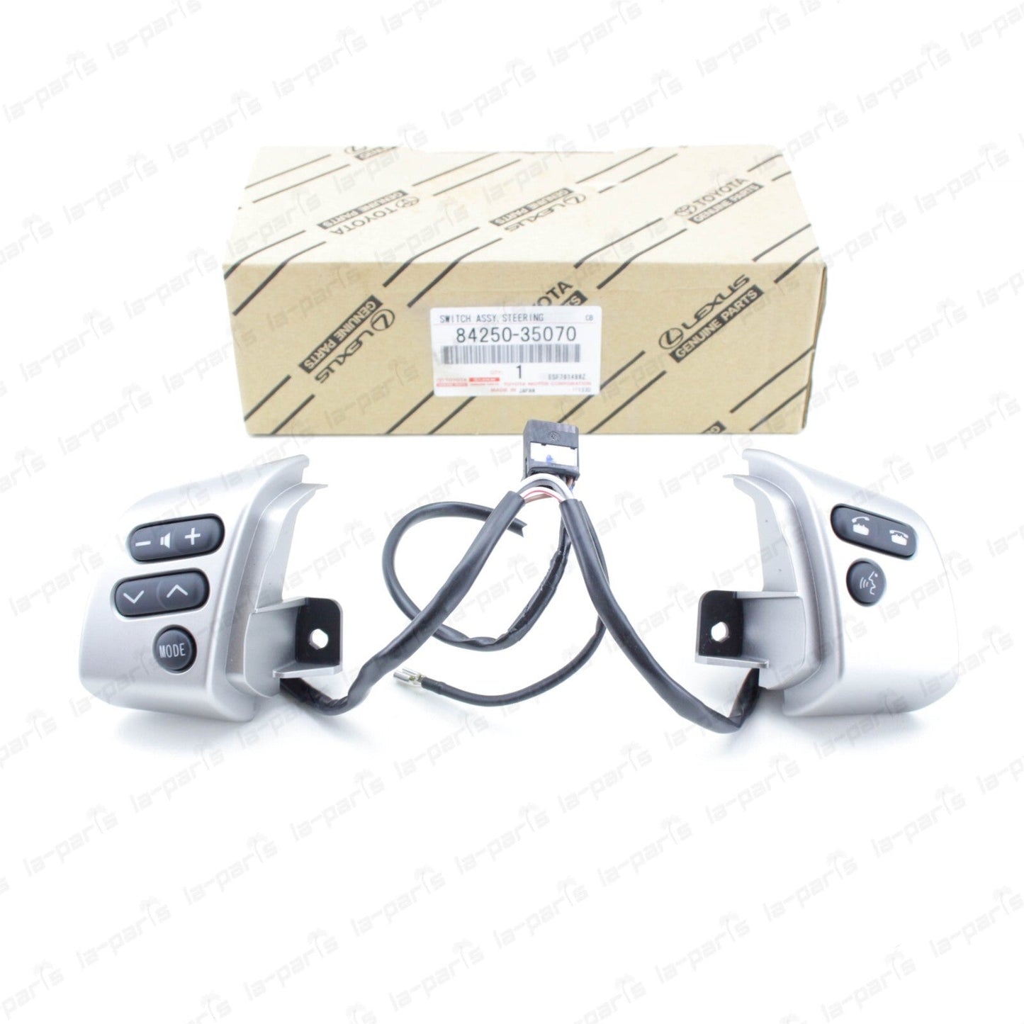 NEW GENUINE  TOYOTA 10-14 FJ CRUISER STEERING AUDIO/PHONE CONTROLS 84250-35070