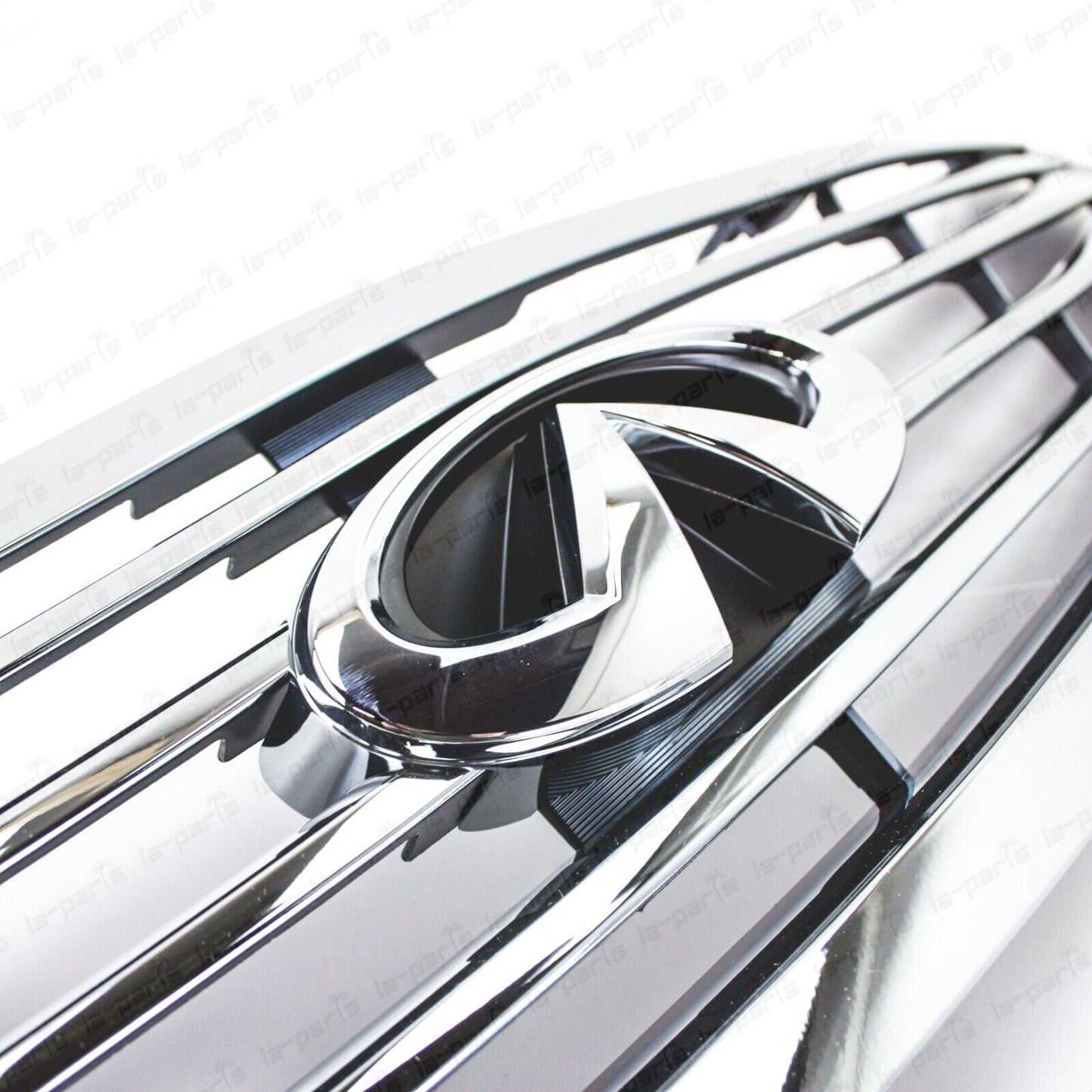 New Genuine OEM Infiniti 07-08 G35 08-10 G37 Radiator Grille Chrome 62070-JK60B