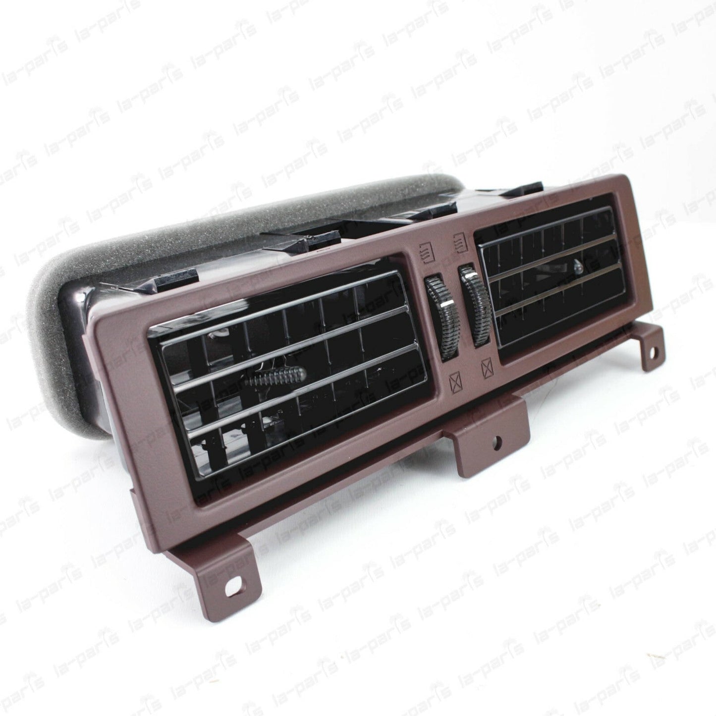 New Genuine OEM Nissan 87-92 Pathfinder Red Center A/C Vent Grille 68750-23G02