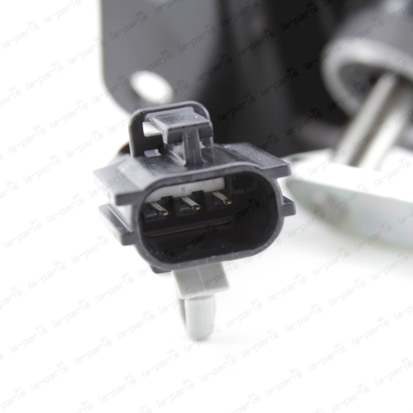 NEW GENUINE NISSAN INFINITY  REAR HEIGHT CONTROL SENSOR 53820-1LA2A