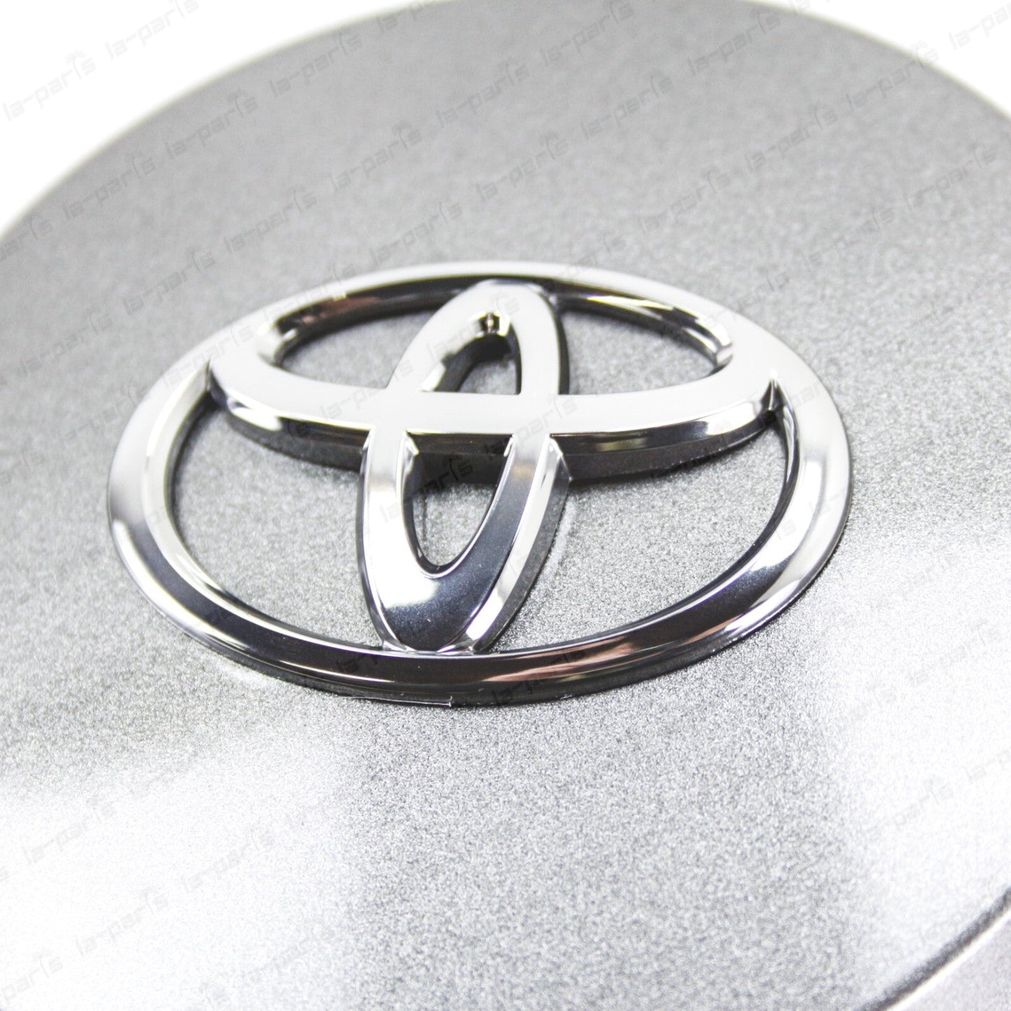 New Genuine OEM Toyota 10-14 Fj Cruiser 17"  Wheel Center Cap 4260B-35040