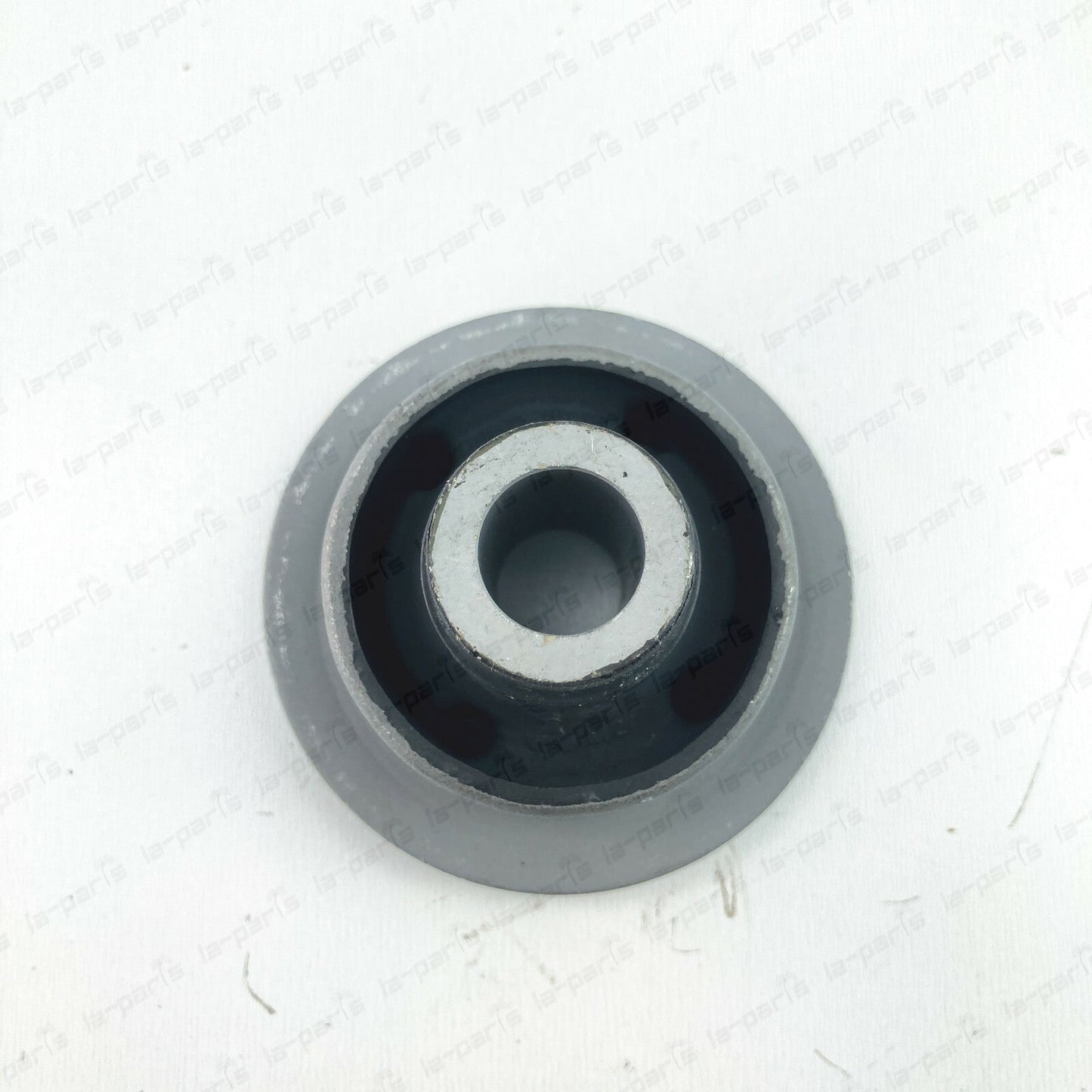 GENUINE TOYOTA LC 100 LEXUS LX470 FRONT DIFFERENTIAL MOUNT CUSHION 41651-60010