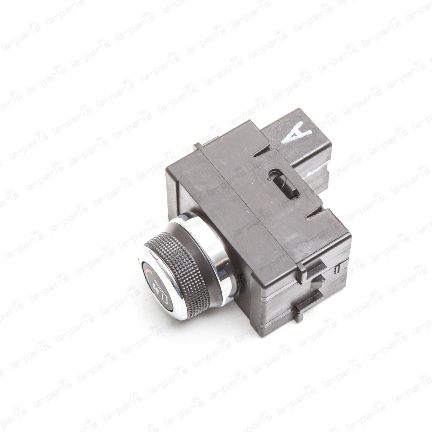 New Genuine Nissan Armada Maxima Titan Murano Seat Heater Switch 25170-1LA1C