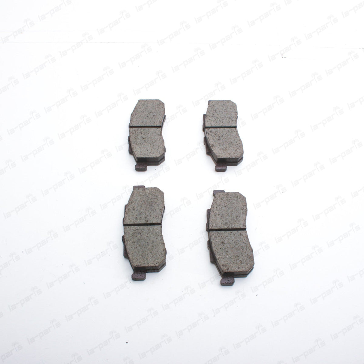 Akebono Front Disc Brake Pad Set For Honda 90-99 Acty HA3 HA4 HH3 HH4 AN332K