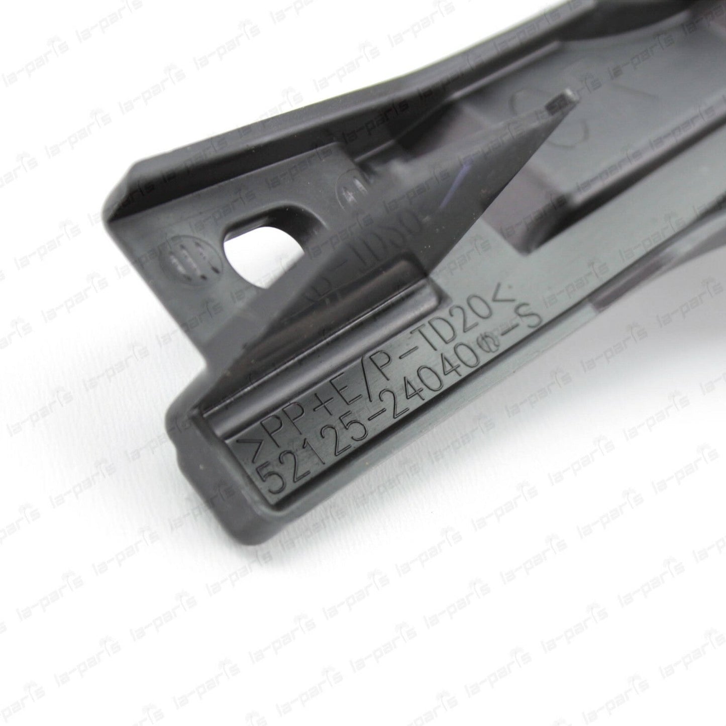 NEW GENUINE LEXUS 15-19 RC BRACKET FOG LAMP MOUNTING PASSENGER SIDE 52125-24040