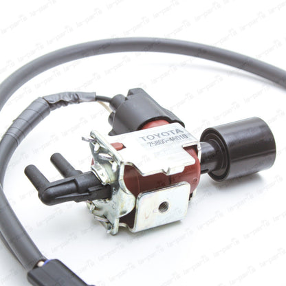 New Genuine Lexus GS300 GS430 LS430 SC430 Vacuum Switching Valve 25860-50121