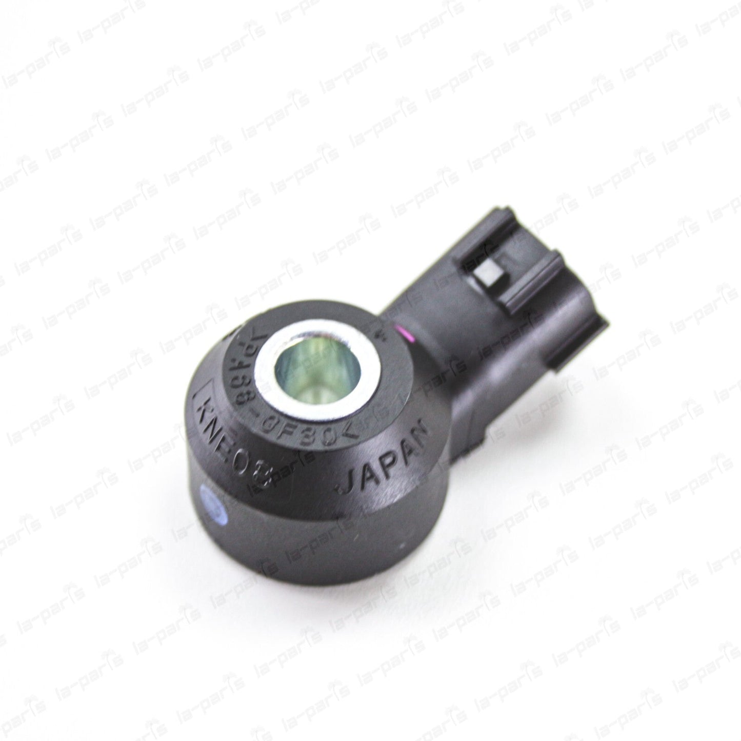 Genuine Nissan 00-03 Pathfinder Maxima G35 M45 QX4 Q45 Knock Sensor 22060-2Y000