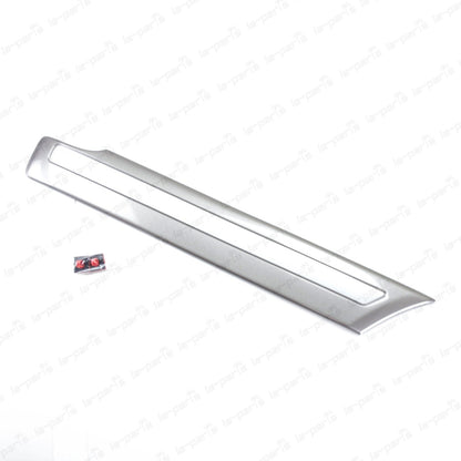 Genuine Toyota 98-06 Land Cruiser Passenger Quarter Panel Molding 75651-60180-E1