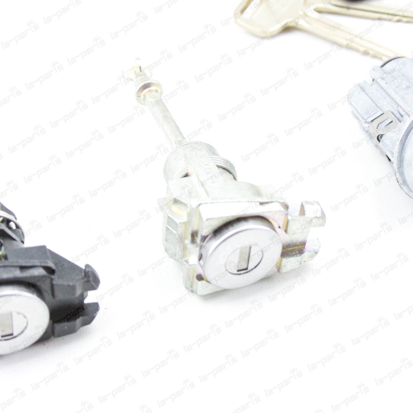 New Genuine Toyota 2005-2011 HILUX Lock Cylinder Set 69005-0K340