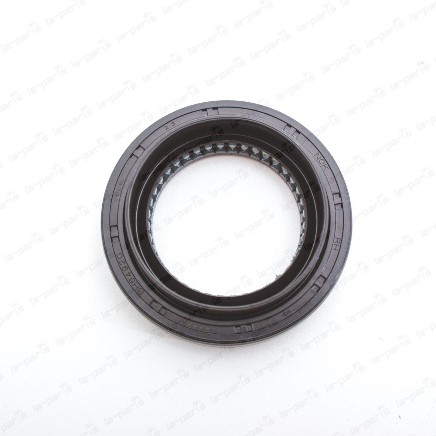 New Genuine OEM Toyota 02-11 Camry Rav4 Scion Passenger Axle Seal 90311-40036