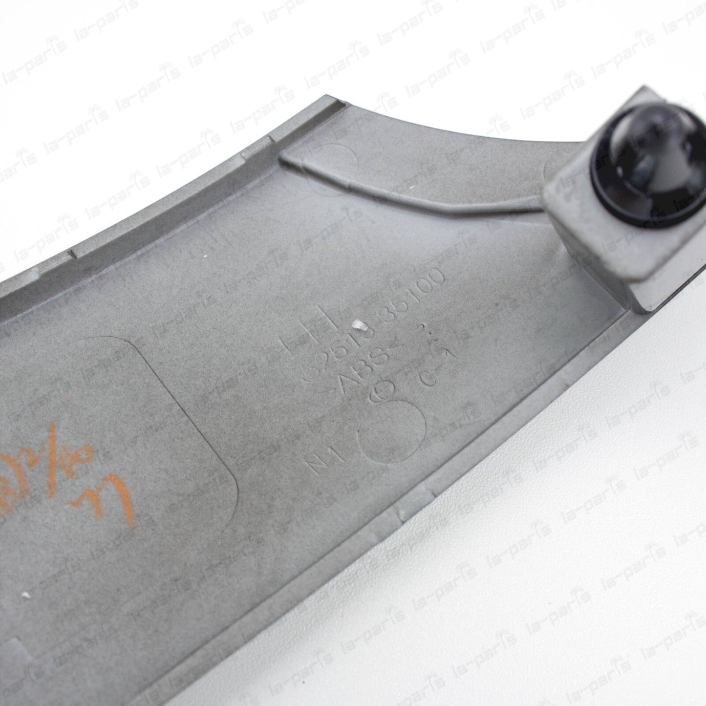 NEW GENUINE TOYOTA FJ CRUISER 07-14 BLACK FRONT LH BUMPER FILLER 52513-35100-C0