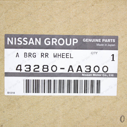 NEW GENUINE NISSAN R32 R33 R34  REAR WHEEL HUB BEARING & HOUSING 43280-AA300