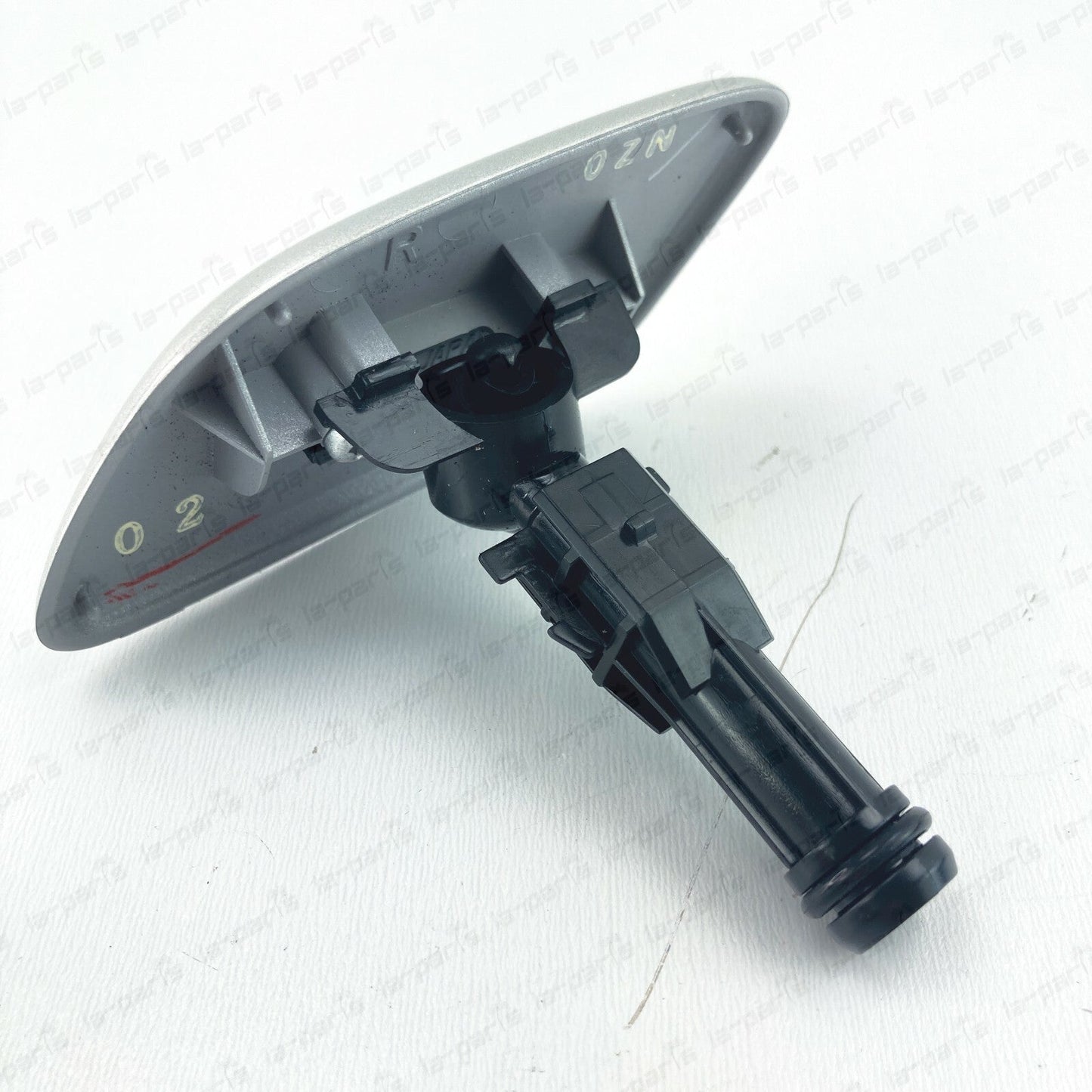 NEW GENUINE LEXUS 02-05 SC430 SILVER RIGHT SIDE HEADLIGHT WASHER NOZZLE