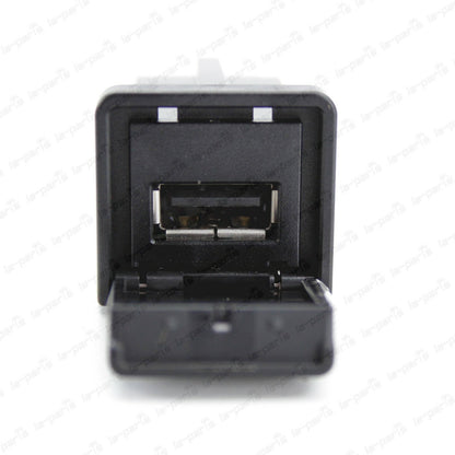 NEW GENUINE NISSAN INFINITI USB CONNECTOR AUXILIARY ADAPTER AUX 284H31FA0B