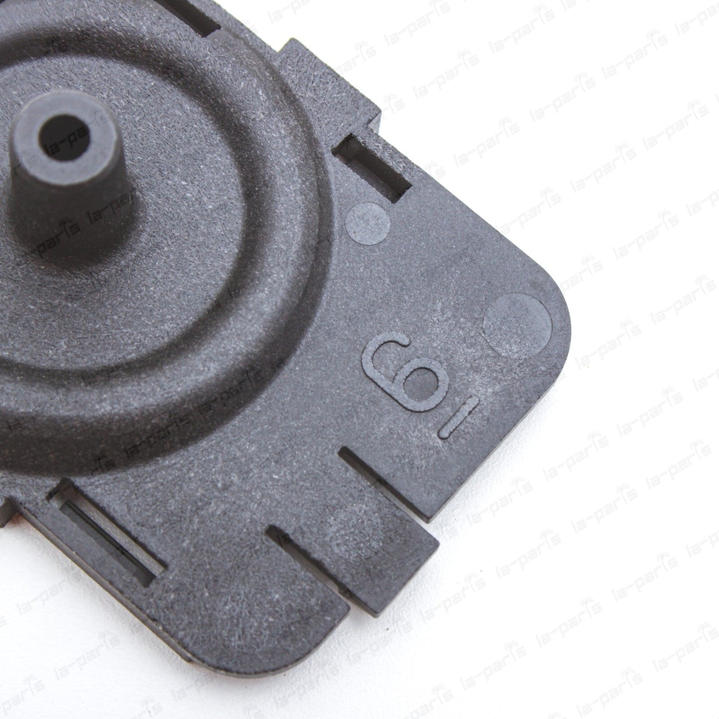 New Genuine Nissan 370Z Infiniti G25 G35 G37 Upper Driver Radiator Mount Bracket