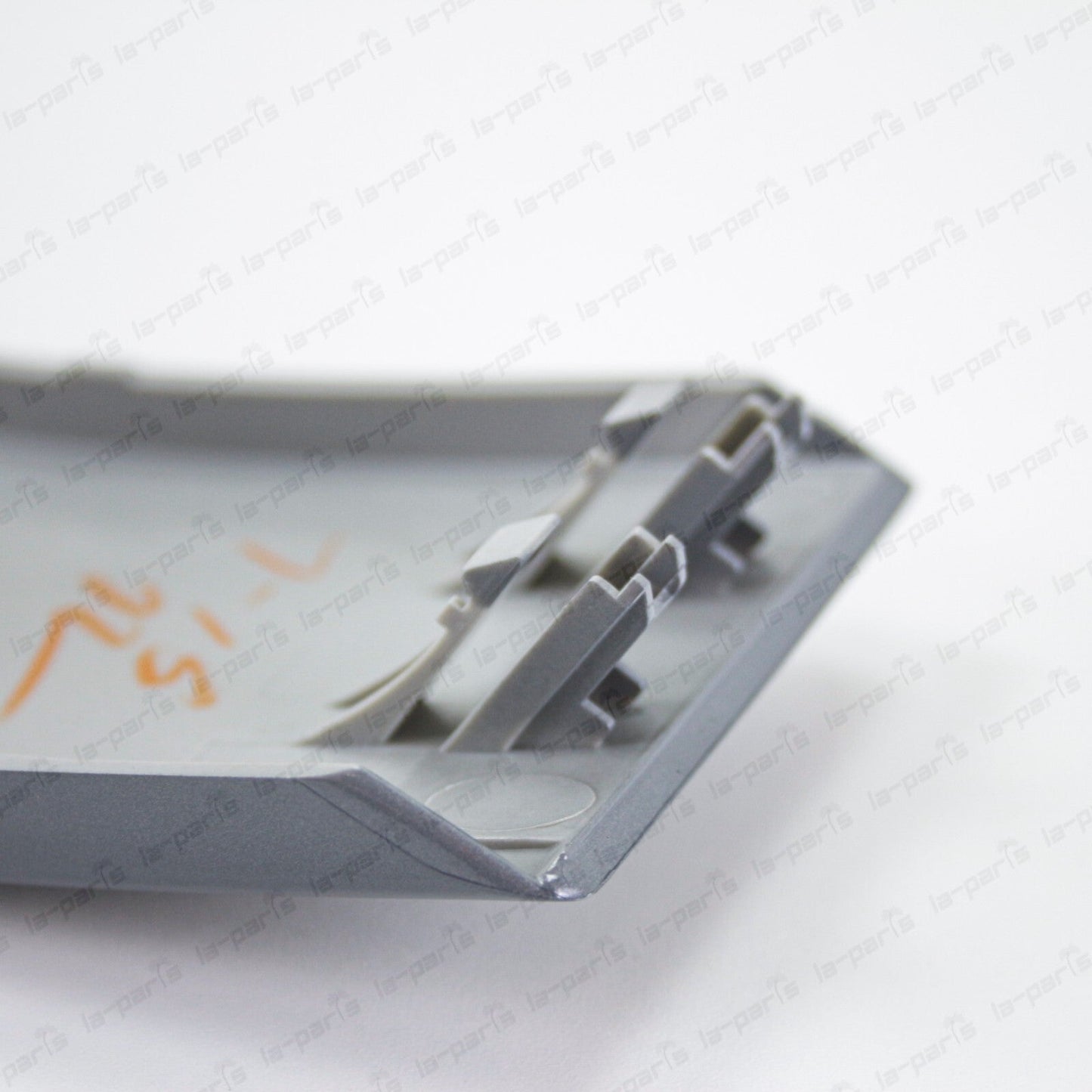 New Genuine Toyota 12-14 FJ Cruiser Cement Grey Front Passenger Bumper Filler
