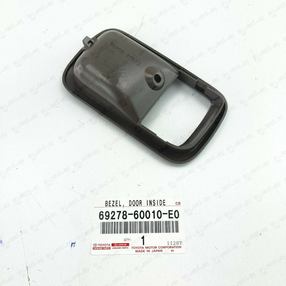 New Genuine OEM Toyota LC 80 Lexus LX450 Oak LH Door Inner Handle Bezel Qty:1