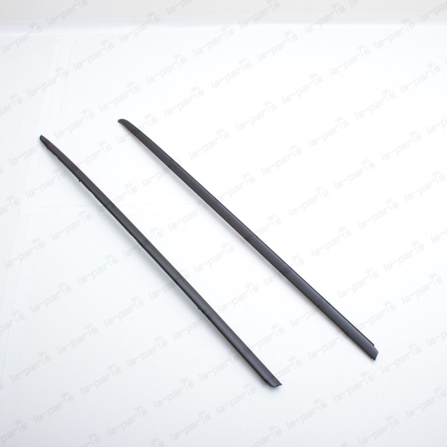 New Genuine Lexus 11-17 CT200h Front Outer Left & Right Windshield Moldings Set
