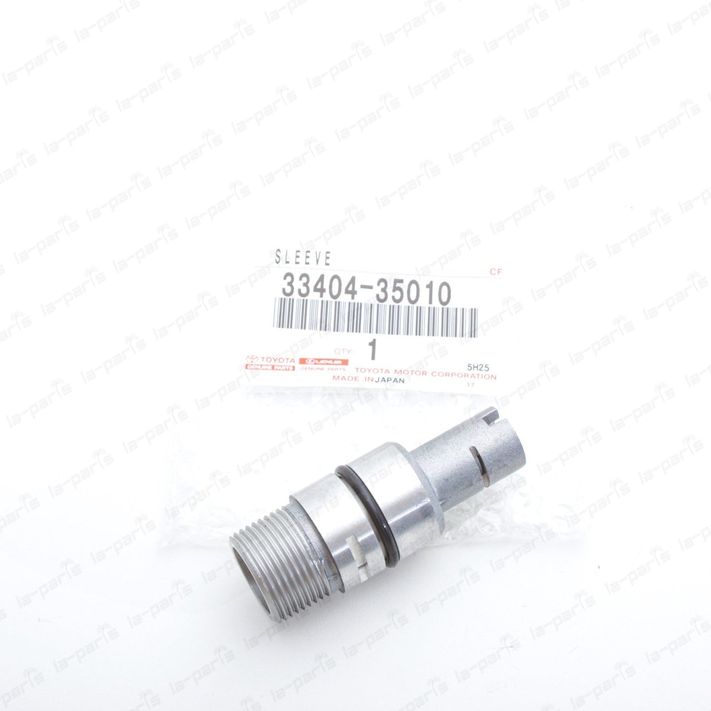 New Genuine OEM Toyota 80-95 4Runner Pickup Speedometer Shaft Sleeve 33404-35010