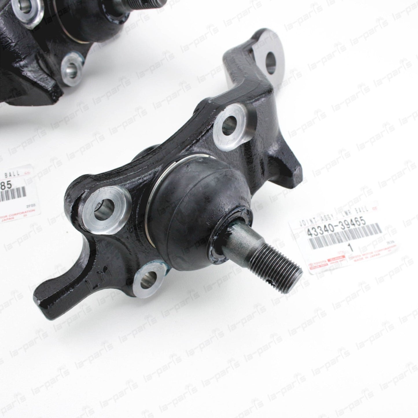 NEW GENUINE TOYOTA 96-02 4RUNNER RIGHT & LEFT FRONT LOWER BALL JOINT PAIR