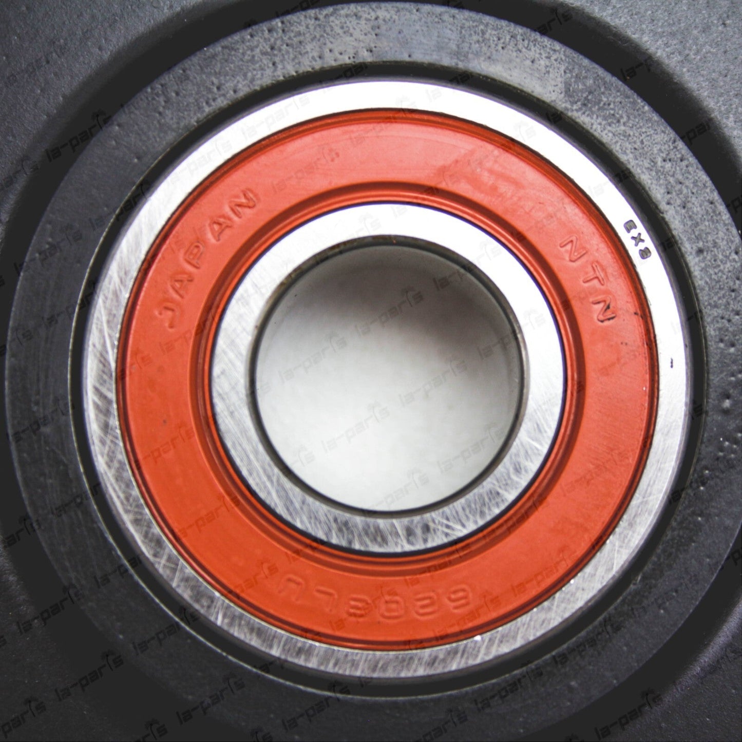 New Genuine Honda 00-09 S2000 AP1 AP2 Drive Belt Idler Pulley 31190-PCX-000