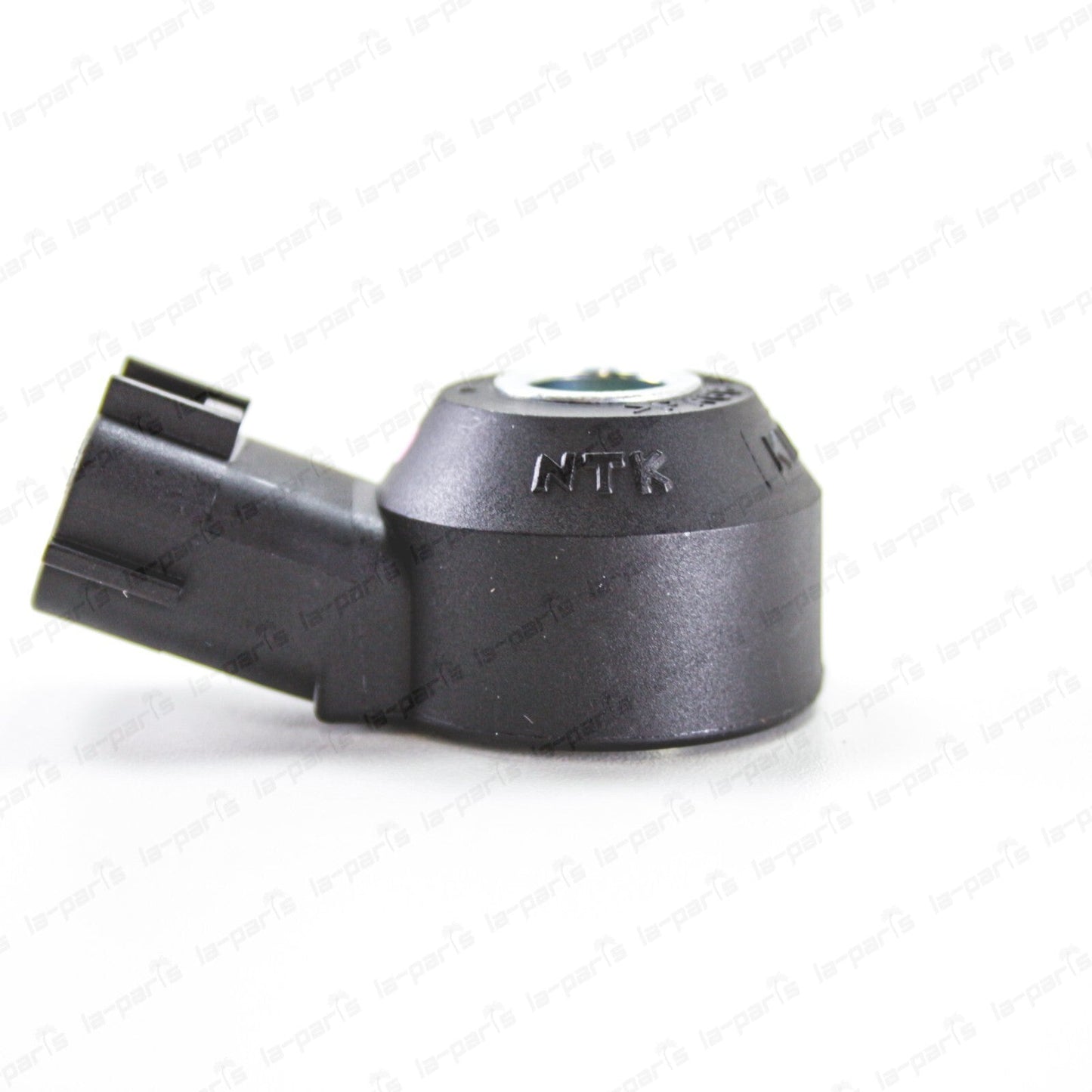 Genuine Nissan 00-03 Pathfinder Maxima G35 M45 QX4 Q45 Knock Sensor 22060-2Y000
