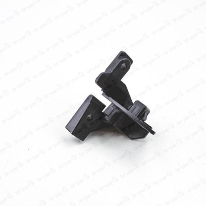 Genuine Toyota 04-06 Scion Xb Passenger Front Bumper Retainer Clip 52535-52040