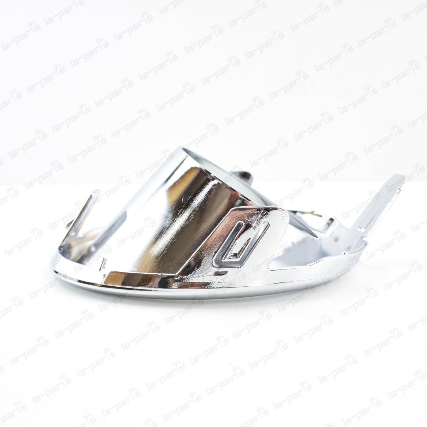 NEW GENUINE 11-15 INFINITI QX56 QX80 CHROME LH FOG LIGHT BEZEL 62257-1LA0A