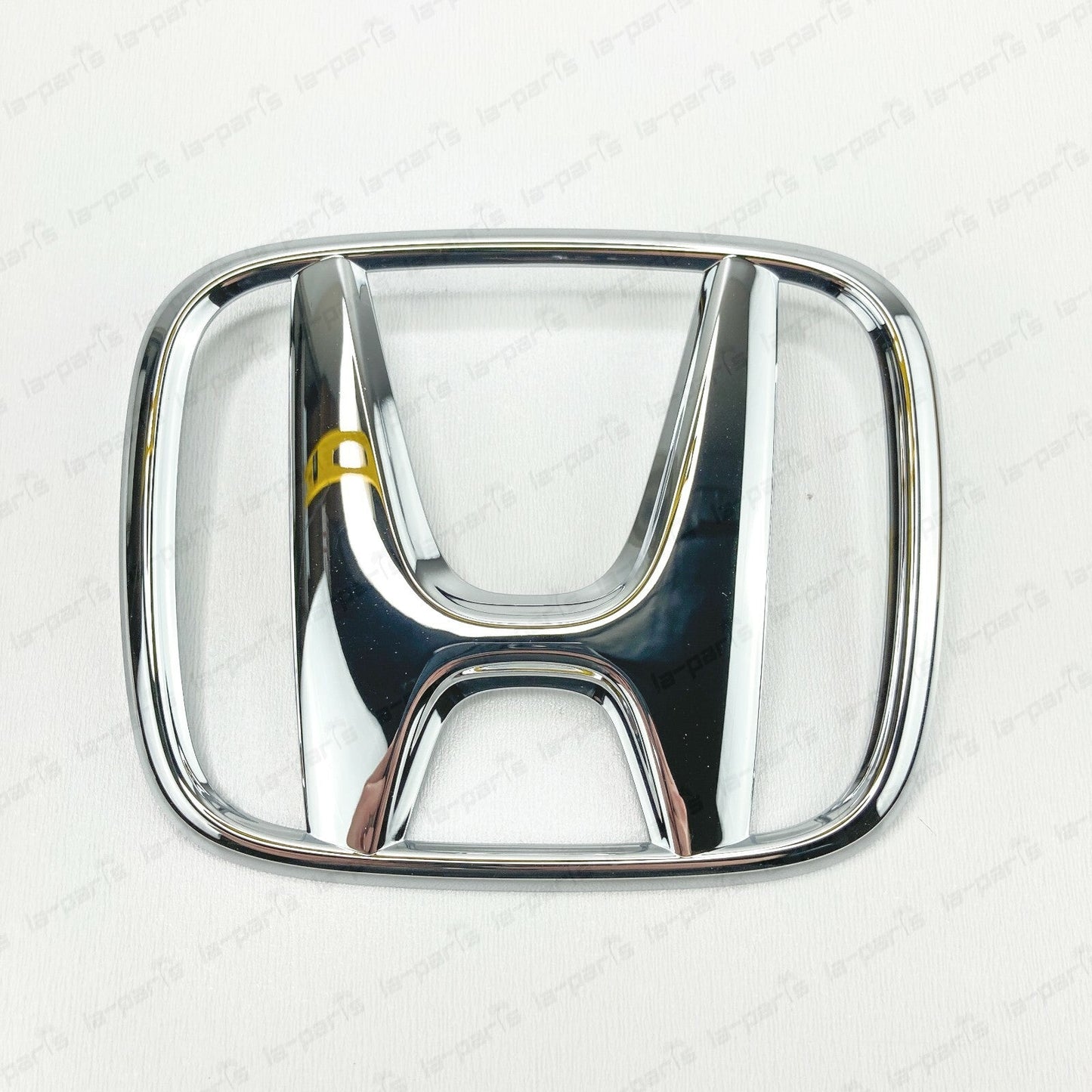 NEW GENUINE 08-17 Honda Civic Accord Odyssey Fit HR-V Front Emblem 75700-TA0-A00