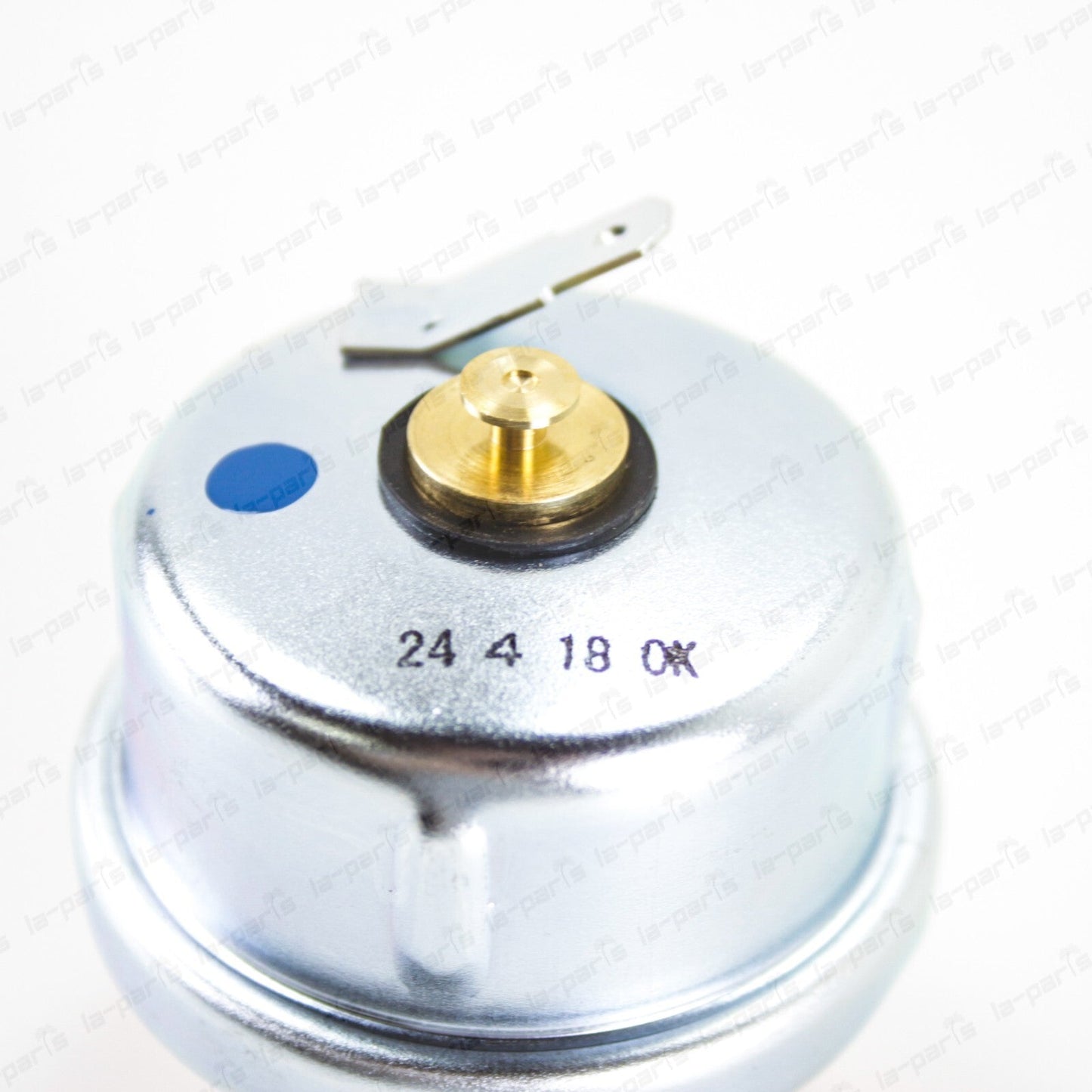 Genuine Toyota 96-98 Land Cruiser LX450 Oil Pressure Sending Unit 83520-60040