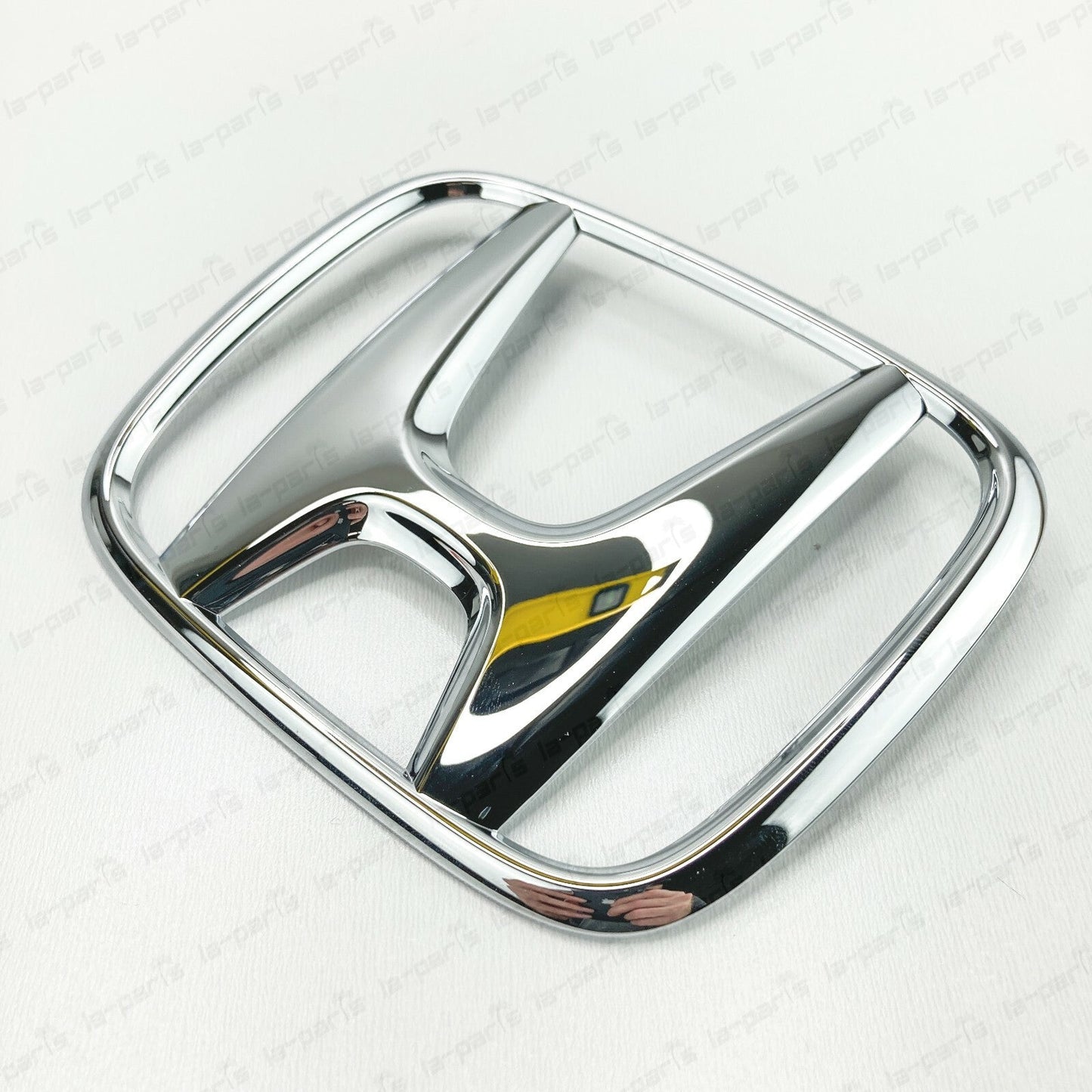 NEW GENUINE 08-17 Honda Civic Accord Odyssey Fit HR-V Front Emblem 75700-TA0-A00
